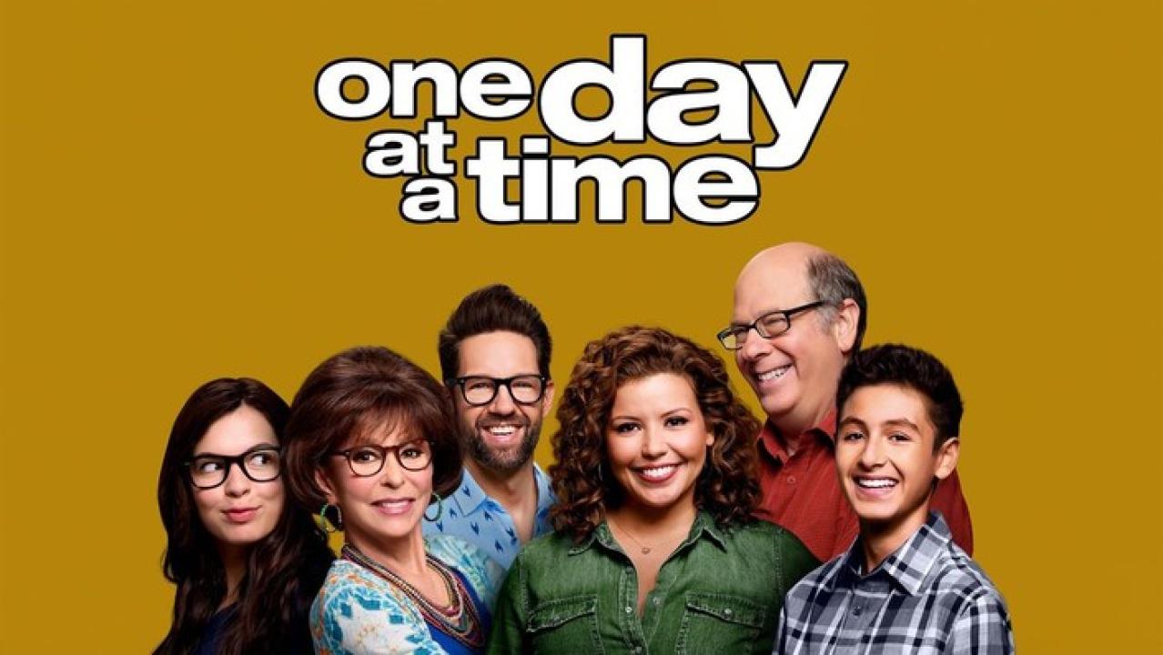 مسلسل One Day at a Time الموسم الثالث الحلقة 12 الثانية عشر مترجمة