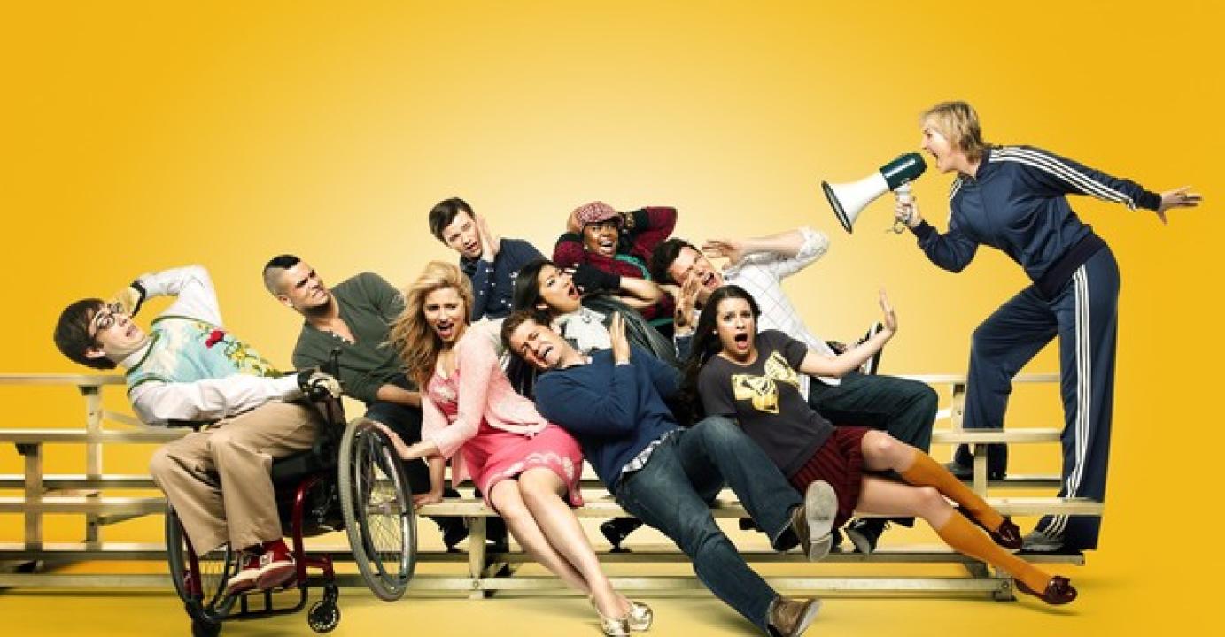 مسلسل Glee الموسم الثاني الحلقة 11 الحادية عشر مترجمة